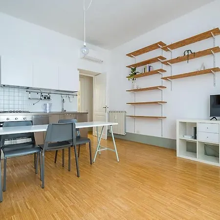 Ht La Spezia Bilo Apartmán Řím