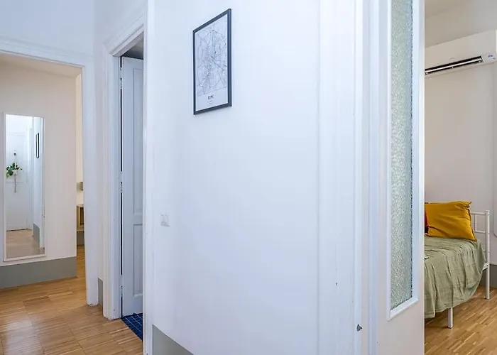 Ht La Spezia Bilo Рим